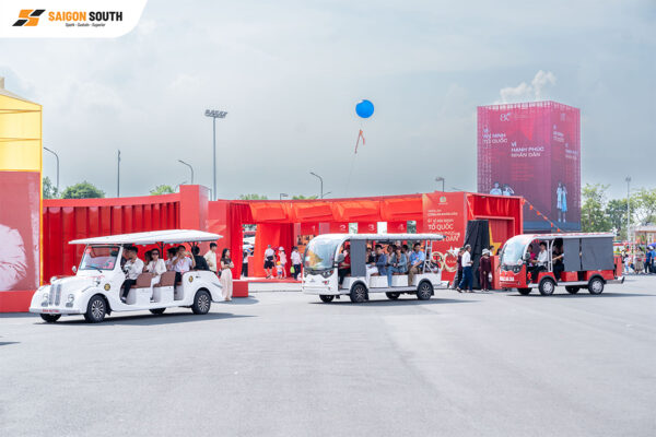 Trải nghiệm ấn tượng tại Nhà máy VinFast