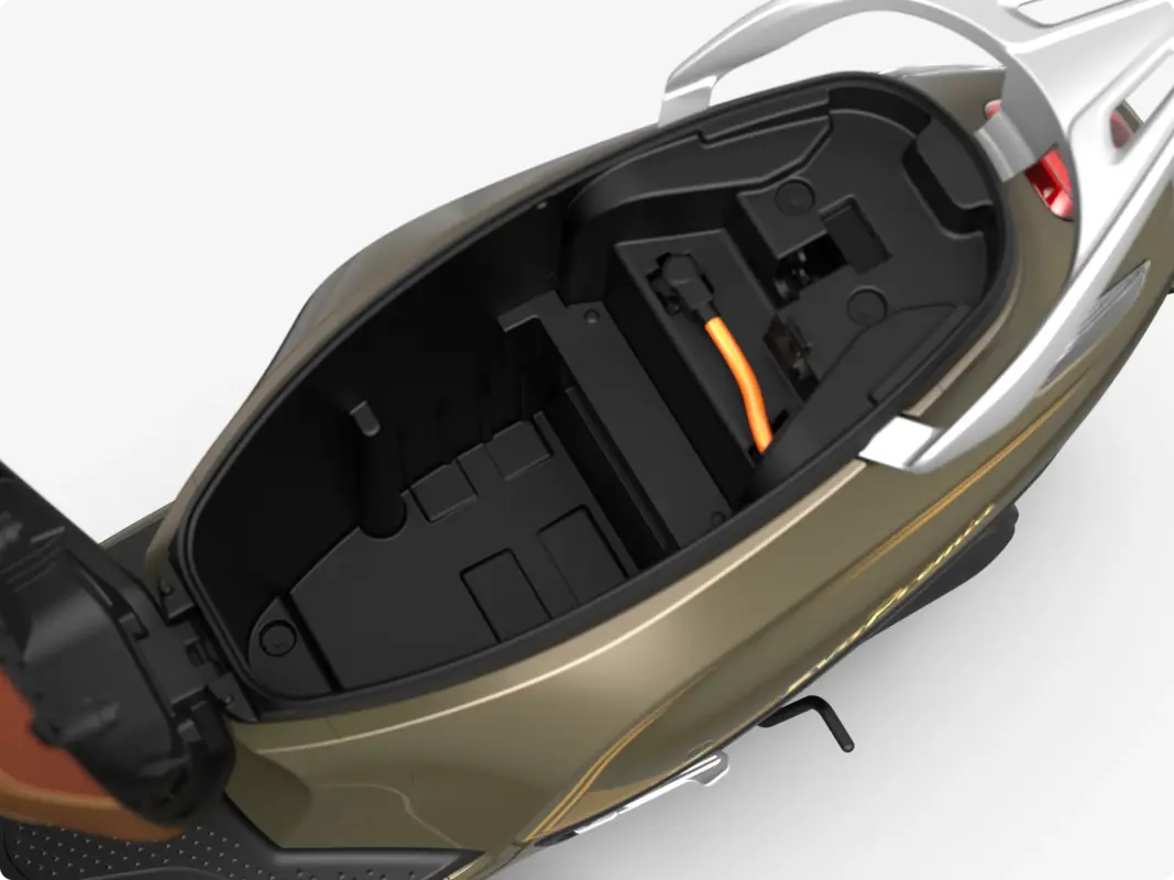 Cốp xe Evo Grand Premia